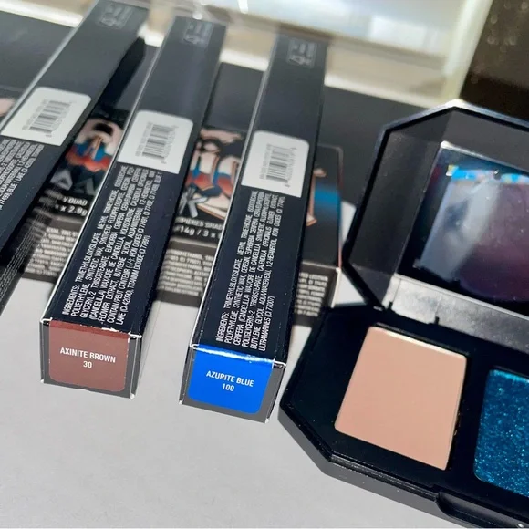 KAT VON D MAKE-UP BUNDLE